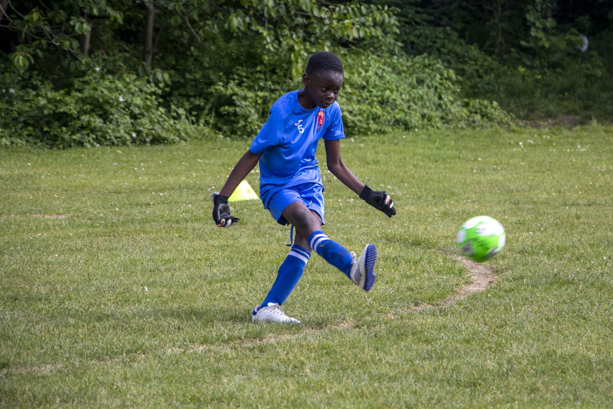 26-trust-football-40